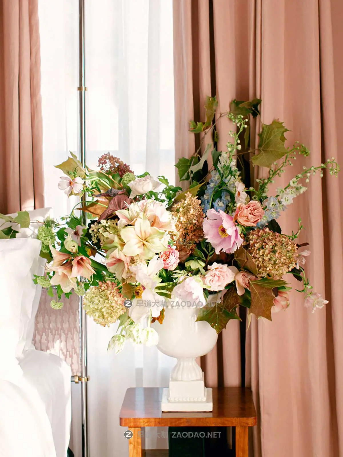 经典桃粉色温暖色调婚礼摄影照片调色Lightroom预设包 Kindred The Storey Collection – Dream on and Love on top included插图9 经典桃粉色温暖色调婚礼摄影照片调色Lightroom预设包 Kindred The Storey Collection – Dream on and Love on top included插图9