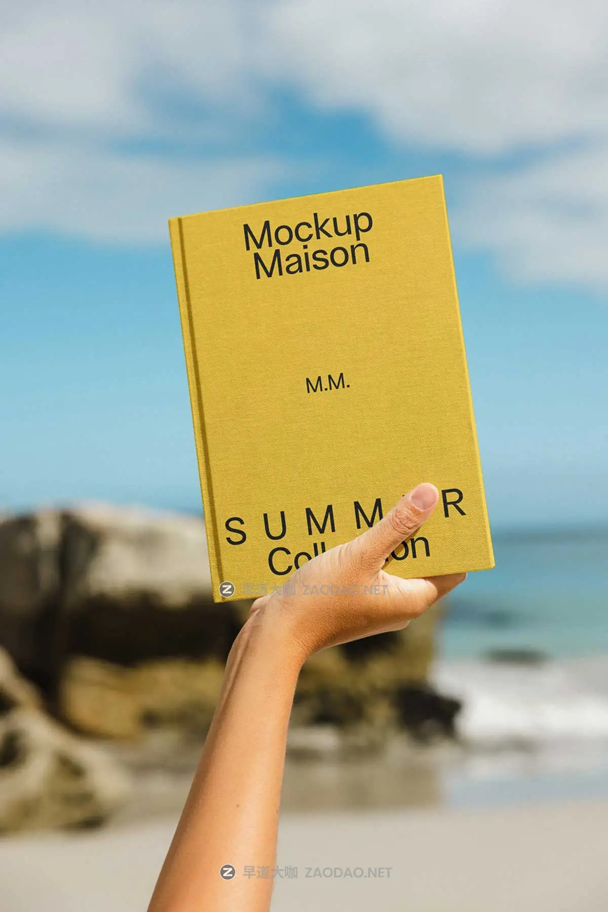 8款夏季海边场景名片画册书籍帆布袋iPhone手机VI展示PS贴图样机模板 Mockup.Maison – Summer Collection Branging Mockup Vol 1插图6 8款夏季海边场景名片画册书籍帆布袋iPhone手机VI展示PS贴图样机模板 Mockup.Maison – Summer Collection Branging Mockup Vol 1插图6