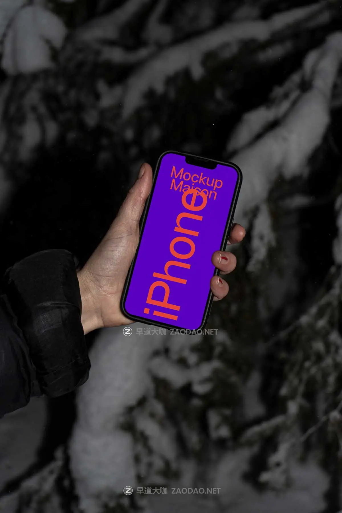 9款雪景场景VI设计手提袋名片ID卡易拉罐iPhone手机展示PS贴图样机模板 Mockup.Maison – Snow Mockup Collection Vol 1插图3 9款雪景场景VI设计手提袋名片ID卡易拉罐iPhone手机展示PS贴图样机模板 Mockup.Maison – Snow Mockup Collection Vol 1插图3