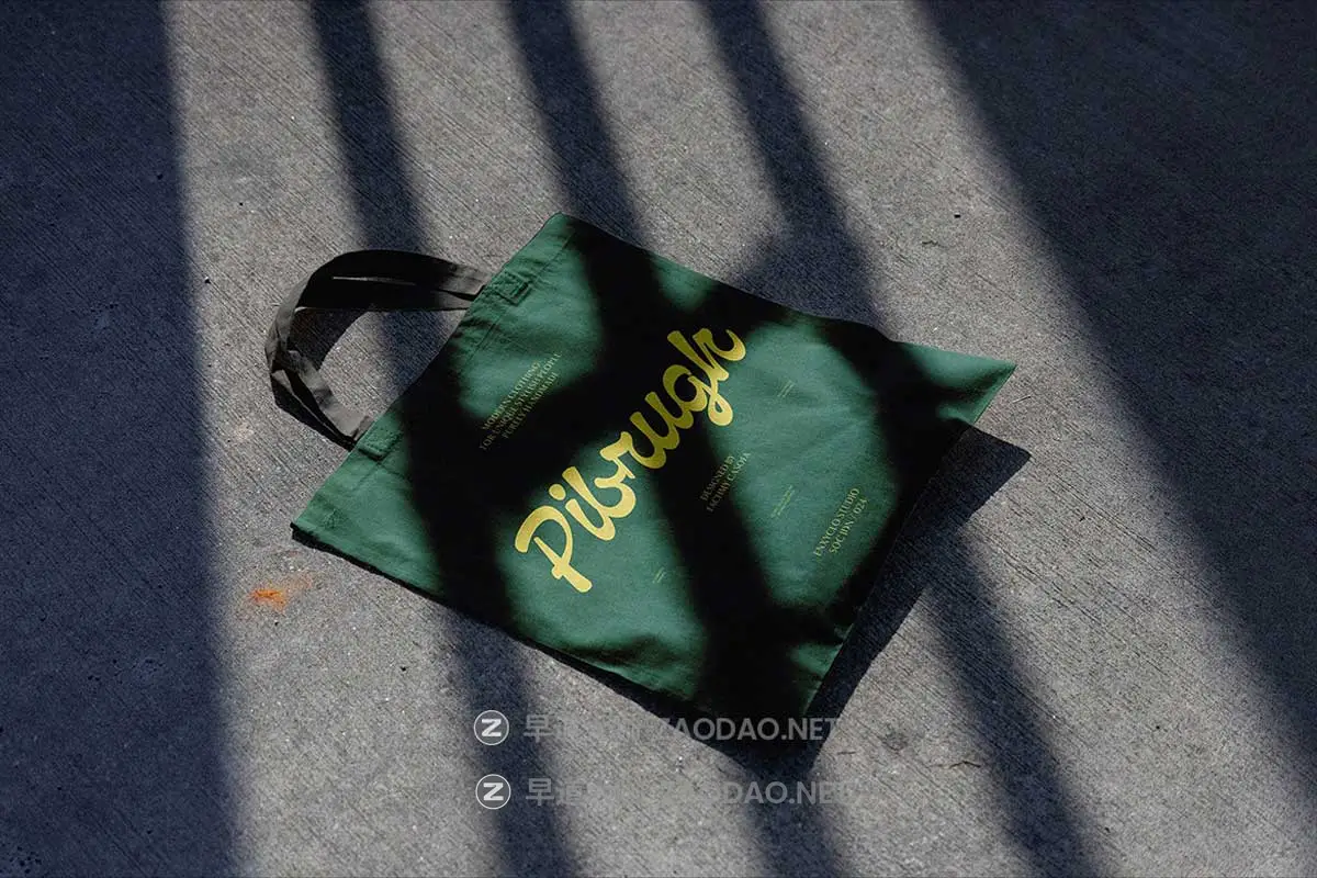 复古国外英伦徽标Logo海报杂志标题设计PSAI手写英文字体安装包 Qanproy Woldriug – Casual Script Font插图9 复古国外英伦徽标Logo海报杂志标题设计PSAI手写英文字体安装包 Qanproy Woldriug – Casual Script Font插图9