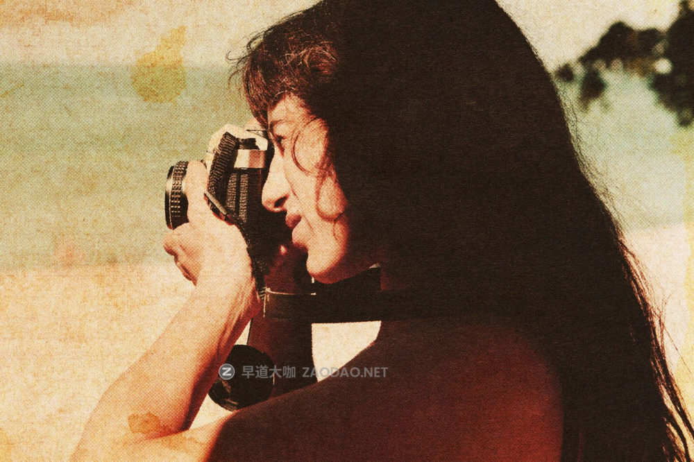 复古纹理老式照片效果ps特效滤镜样机 Retro Paper Photo Effect插图1