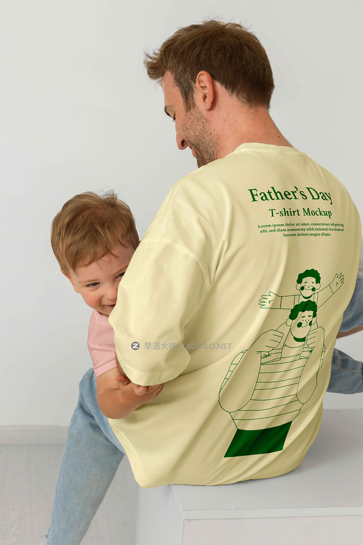 6款国外模特亲子装T恤半袖印花图案设计Ps贴图样机模板 T-shirt Mockup插图6