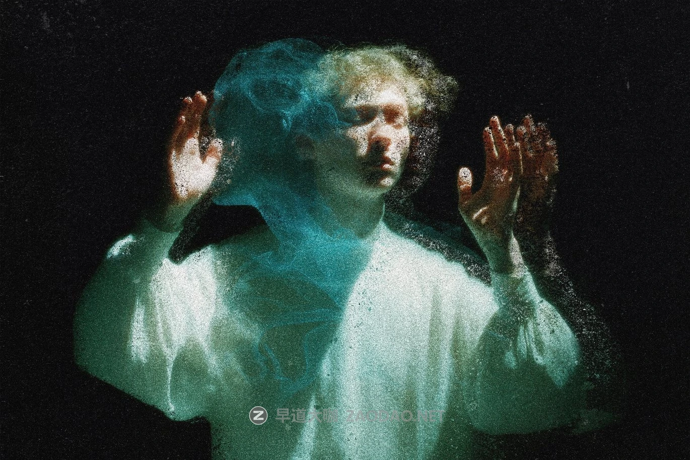 做旧扭曲颗粒赛伯朋克故障颗粒杂点复古人像图片后期修图效果ps特效滤镜样机 Bad Distorted Print Effect插图3 做旧扭曲颗粒赛伯朋克故障颗粒杂点复古人像图片后期修图效果ps特效滤镜样机 Bad Distorted Print Effect插图3