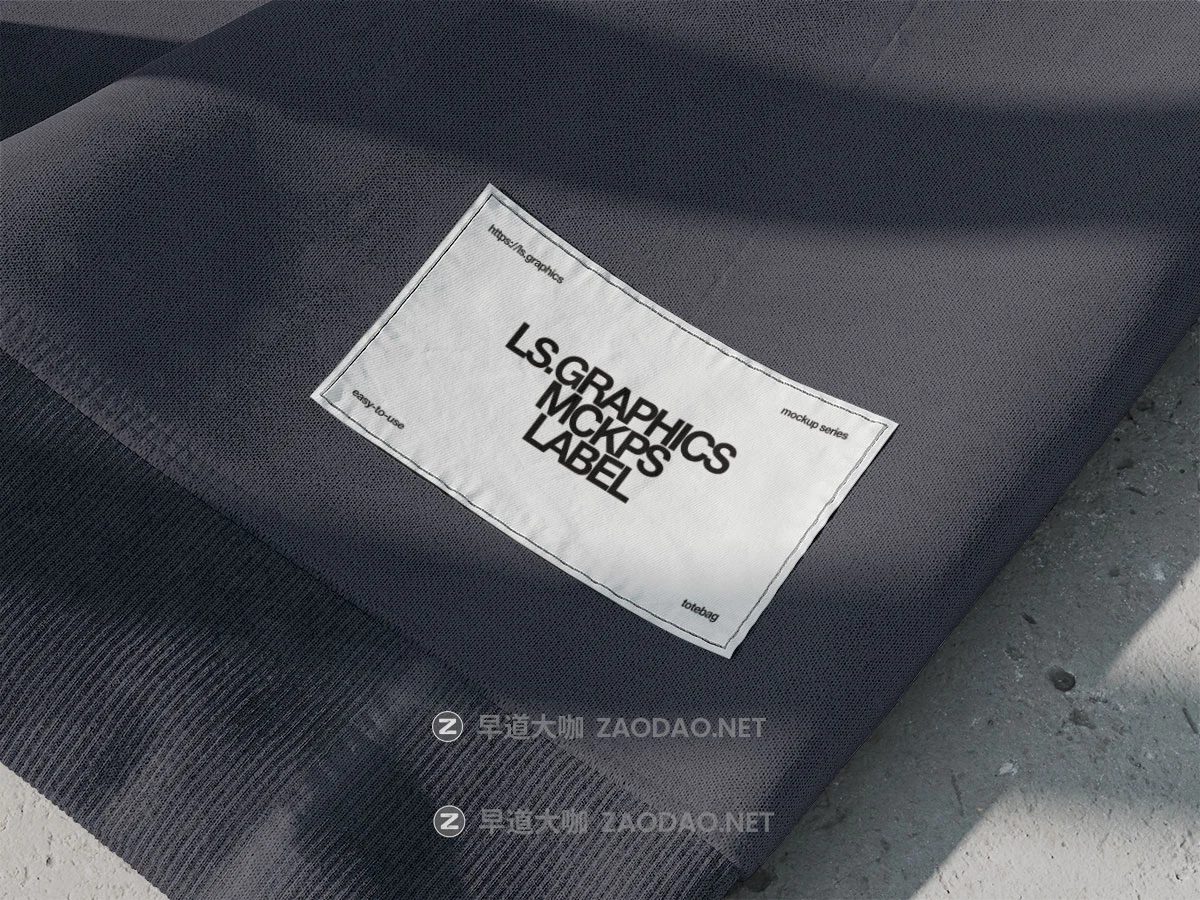 16款高级T恤吊牌标签连衣帽卫衣袜子渔夫帽棒球帽帆布袋服装vi设计贴图psd样机模板 Outdoor Merch Mockups by ls.graphics插图13 16款高级T恤吊牌标签连衣帽卫衣袜子渔夫帽棒球帽帆布袋服装vi设计贴图psd样机模板 Outdoor Merch Mockups by ls.graphics插图13