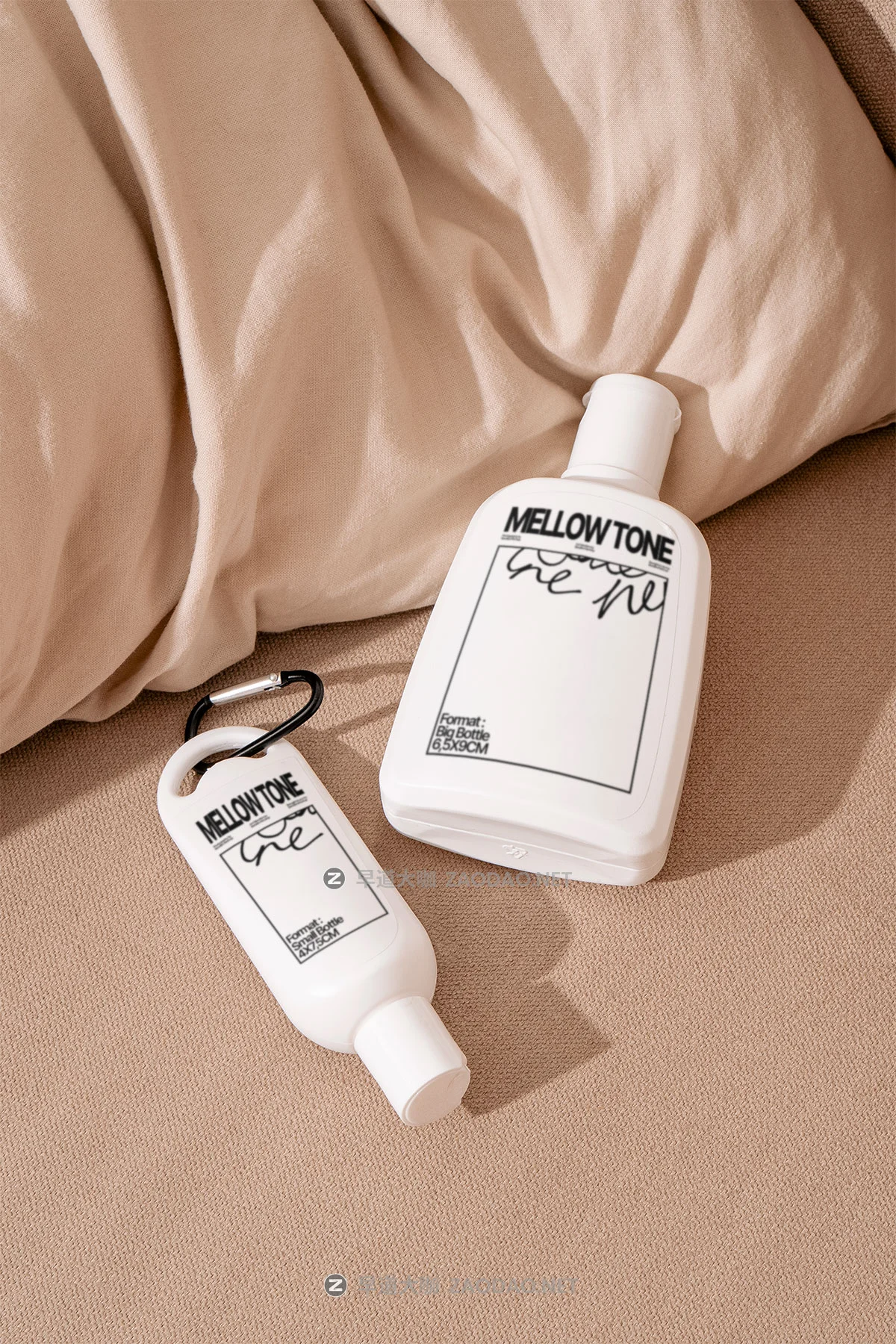 7款国外小众书籍黑胶唱片iPhone手机Mac电脑帆布袋品牌VI设计展示PS贴图样机 Bendito.Mockup – Mellow Tone Collection P4插图4 7款国外小众书籍黑胶唱片iPhone手机Mac电脑帆布袋品牌VI设计展示PS贴图样机 Bendito.Mockup – Mellow Tone Collection P4插图4