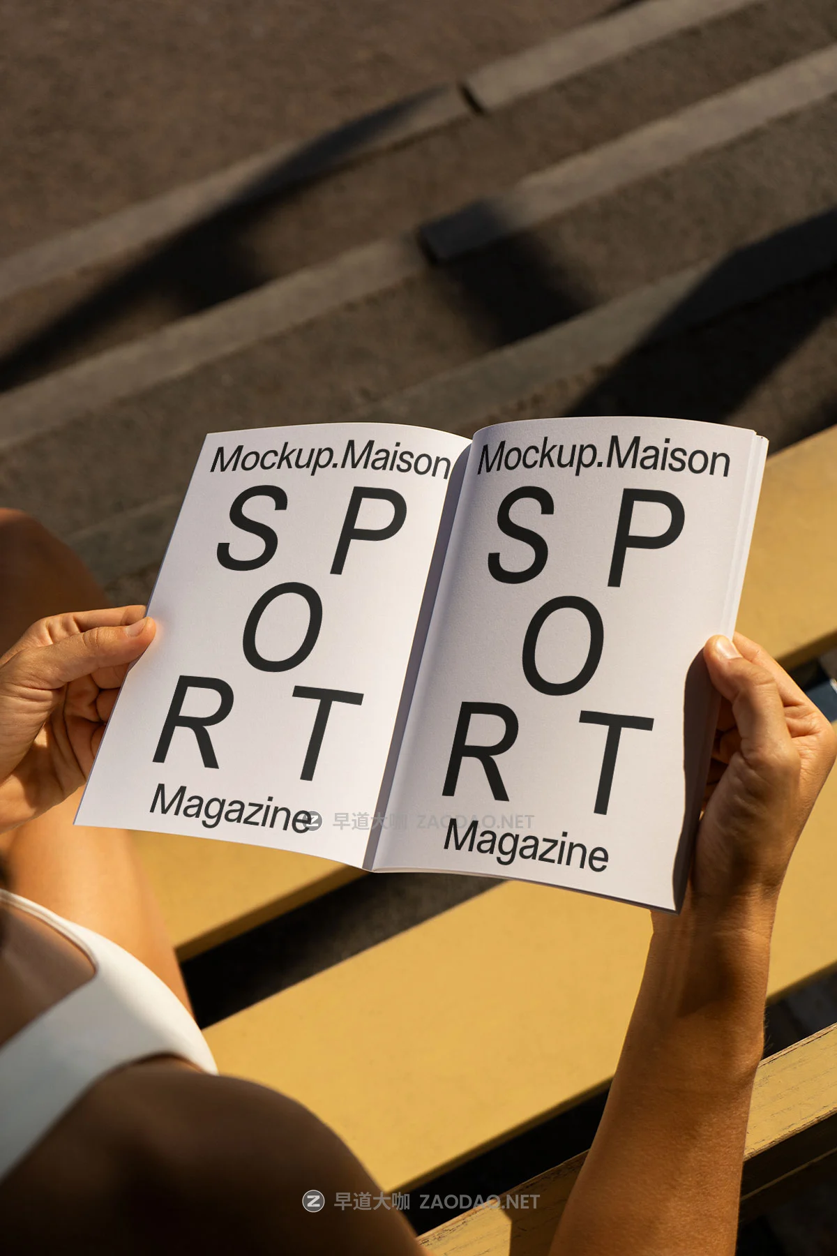 8款高级背包背心T恤毛巾iPhone手机画册水杯运动品牌VI设计PS贴图样机模板 Mockup.Maison – Sport Collection P4插图5 8款高级背包背心T恤毛巾iPhone手机画册水杯运动品牌VI设计PS贴图样机模板 Mockup.Maison – Sport Collection P4插图5