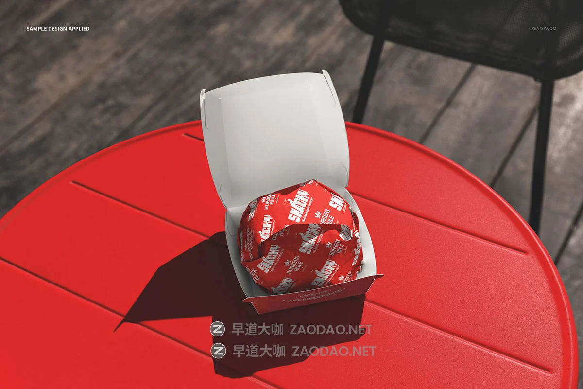 1款逼真快餐汉堡包装纸设计展示效果图ps贴图样机模板素材 Outdoor Table with Wrapped Burger in Box Mockup插图1 1款逼真快餐汉堡包装纸设计展示效果图ps贴图样机模板素材 Outdoor Table with Wrapped Burger in Box Mockup插图1