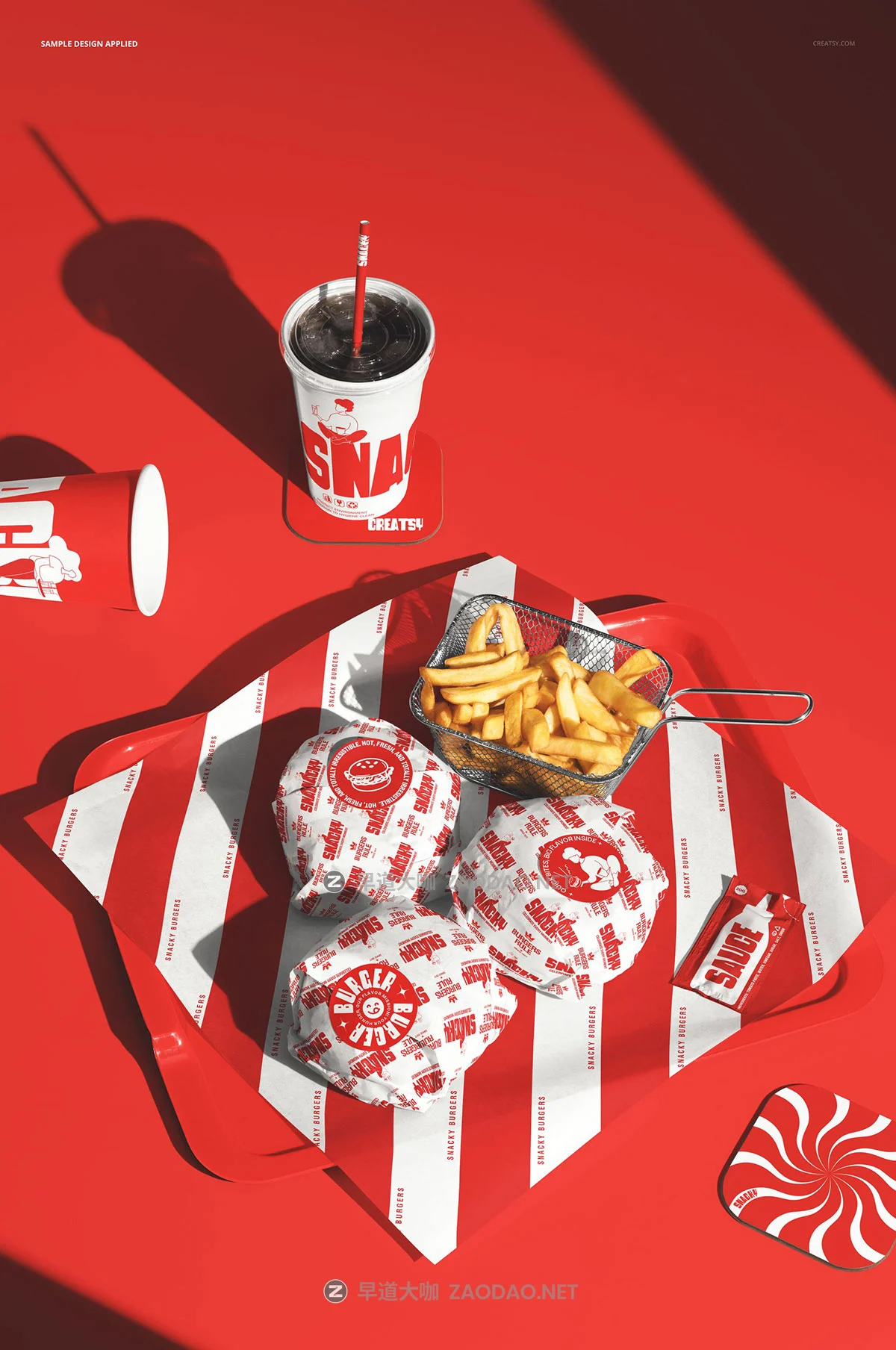 1款时尚汉堡包装纸咖啡可乐杯杯垫vi设计展示效果图psd样机模板 Wrapped Burgers & Fries on a Tray Mockup插图3 1款时尚汉堡包装纸咖啡可乐杯杯垫vi设计展示效果图psd样机模板 Wrapped Burgers & Fries on a Tray Mockup插图3