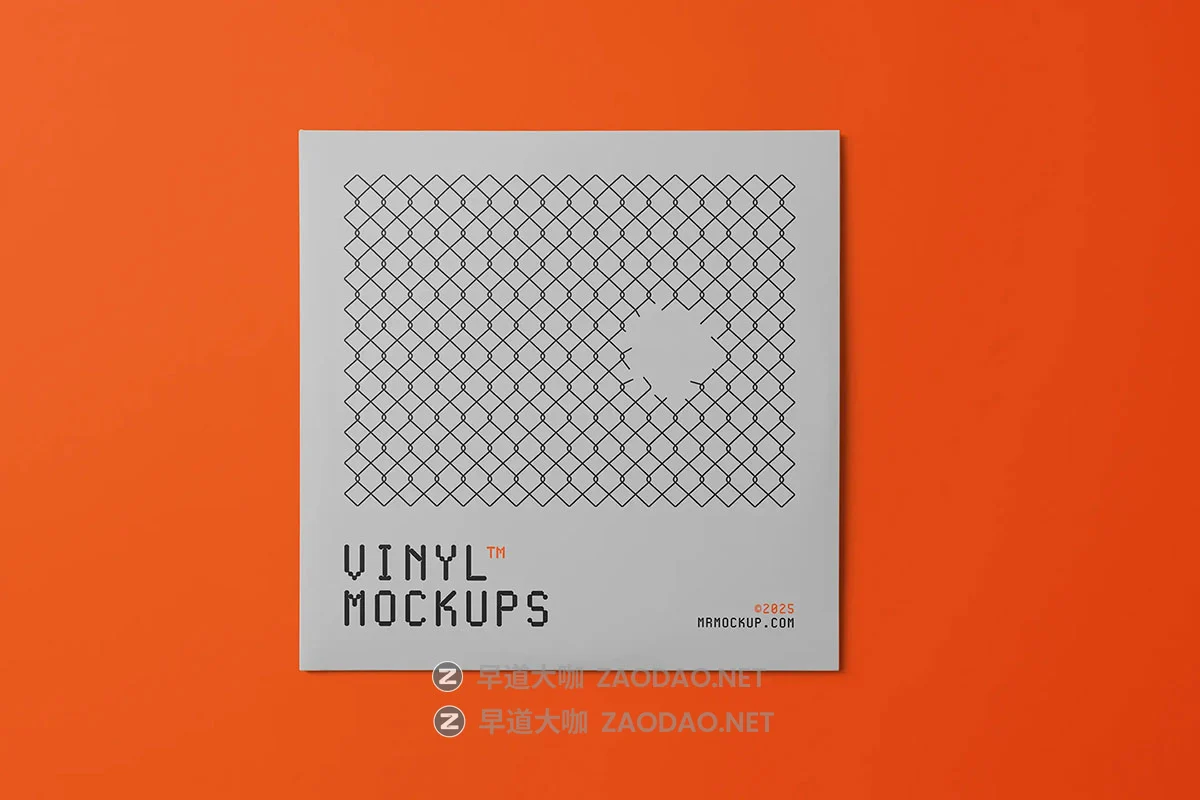 12款黑胶唱片音乐CD碟片专辑封面包装设计作品ps展示效果图样机模板 Vinyl Mockups by Mr.Mockup插图3 12款黑胶唱片音乐CD碟片专辑封面包装设计作品ps展示效果图样机模板 Vinyl Mockups by Mr.Mockup插图3