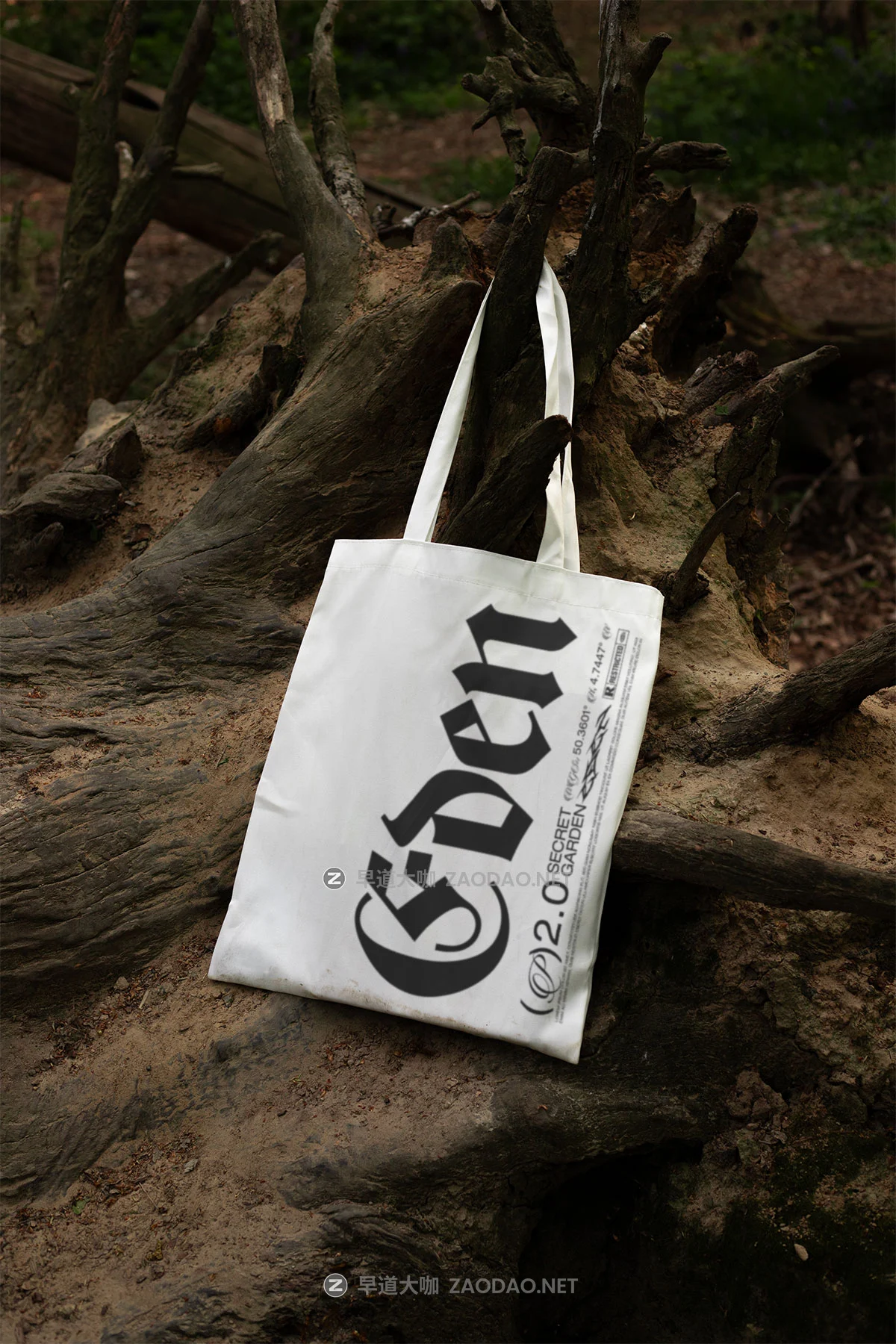 8款小众棒球帽包装盒杂志iPad平板iPhone手机作品集设计贴图psd样机模板 Format Mockup – EDEN 02 Collection P1插图6 8款小众棒球帽包装盒杂志iPad平板iPhone手机作品集设计贴图psd样机模板 Format Mockup – EDEN 02 Collection P1插图6