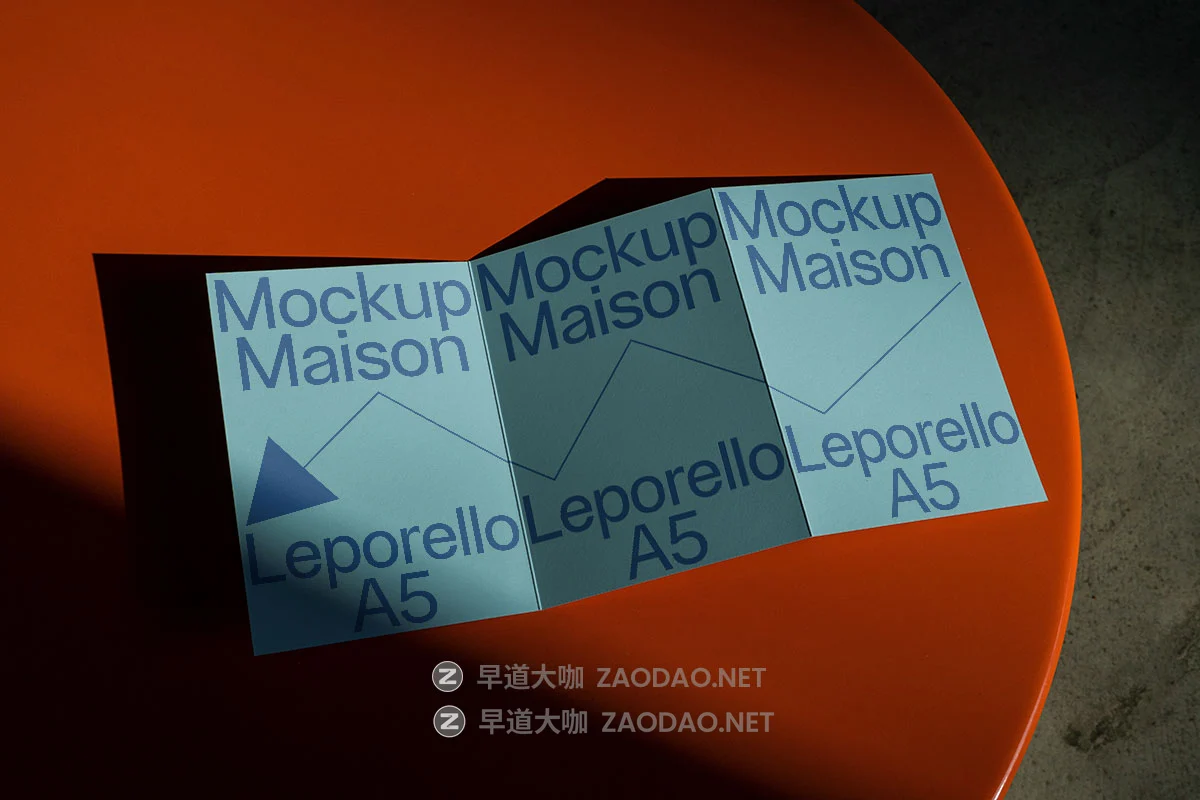 7款小众画册杂志海报名片iPhone手机MacBook电脑品牌VI设计展示贴图PSD样机模板 Mockup.Maison – D Collection P2插图3 7款小众画册杂志海报名片iPhone手机MacBook电脑品牌VI设计展示贴图PSD样机模板 Mockup.Maison – D Collection P2插图3