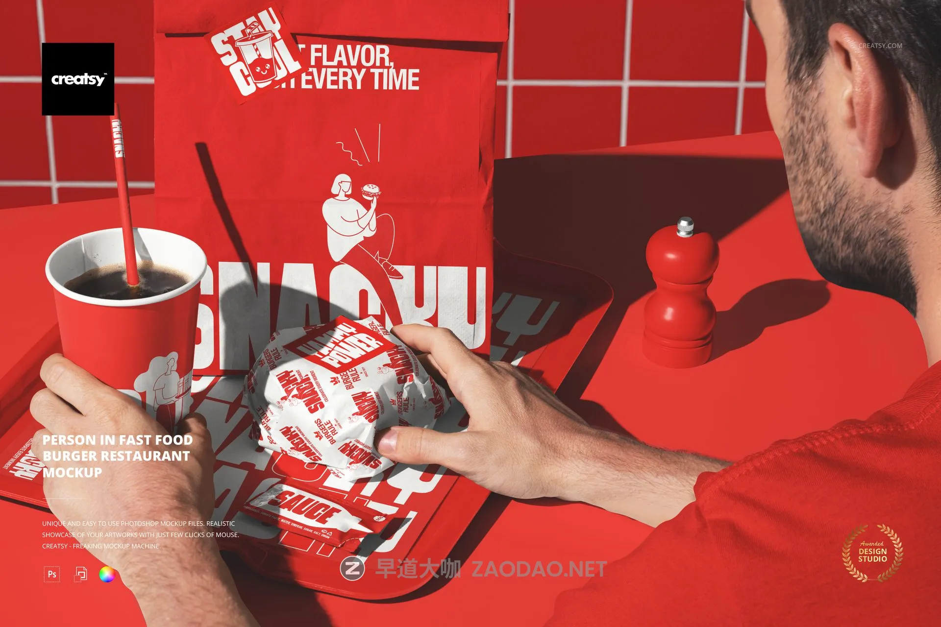 1款真实场景咖啡杯汉堡包装纸外卖打包袋番茄酱海报vi设计展示ps贴图样机 Person in Fast Food Burger Restaurant Mockup插图 1款真实场景咖啡杯汉堡包装纸外卖打包袋番茄酱海报vi设计展示ps贴图样机 Person in Fast Food Burger Restaurant Mockup插图