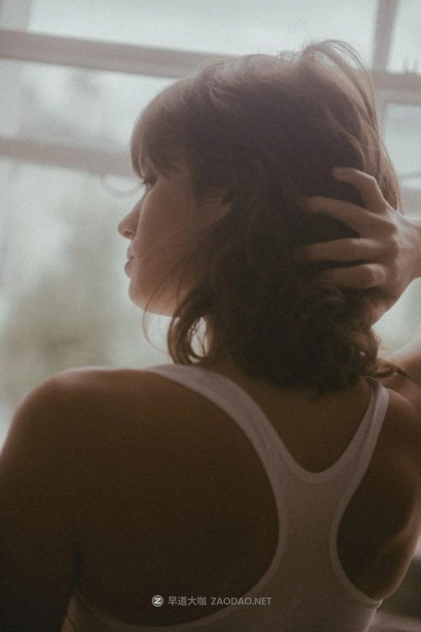 8组复古电影胶片颗粒模拟怀旧风格人像摄影作品照片调色LR/PS预设包 Alex Hutchinson – 35MM ACR and Lightroom Presets插图2 8组复古电影胶片颗粒模拟怀旧风格人像摄影作品照片调色LR/PS预设包 Alex Hutchinson – 35MM ACR and Lightroom Presets插图2