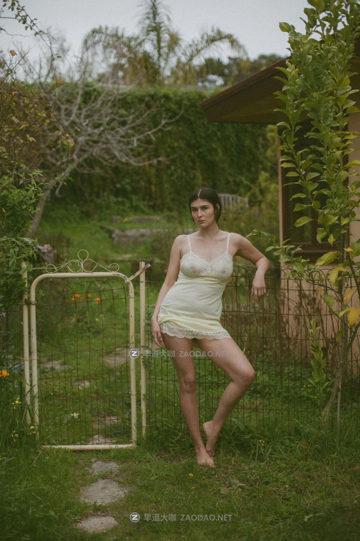 经典Lomo相机电影胶片模拟梦幻鱼眼对焦边缘光泽怀旧情侣结婚照旅拍摄影调色Lightroom预设 Archipelago Quest 49 – Lomora插图11 经典Lomo相机电影胶片模拟梦幻鱼眼对焦边缘光泽怀旧情侣结婚照旅拍摄影调色Lightroom预设 Archipelago Quest 49 – Lomora插图11