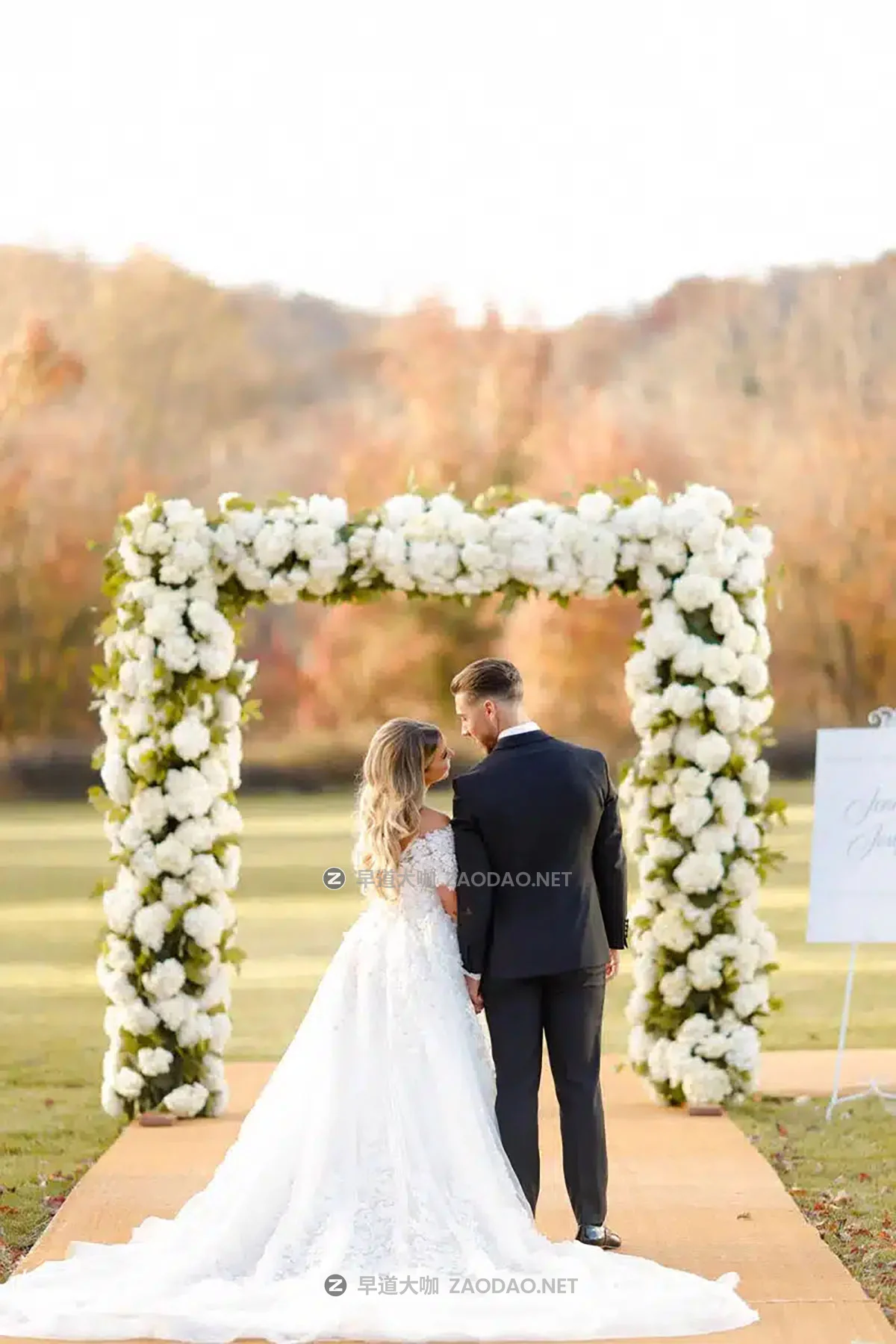 30组风格化高级电影胶片模拟永恒美学婚礼视频调色LUT预设包 Preset Curator – Wedding Cinematic LUT Collection插图5 30组风格化高级电影胶片模拟永恒美学婚礼视频调色LUT预设包 Preset Curator – Wedding Cinematic LUT Collection插图5