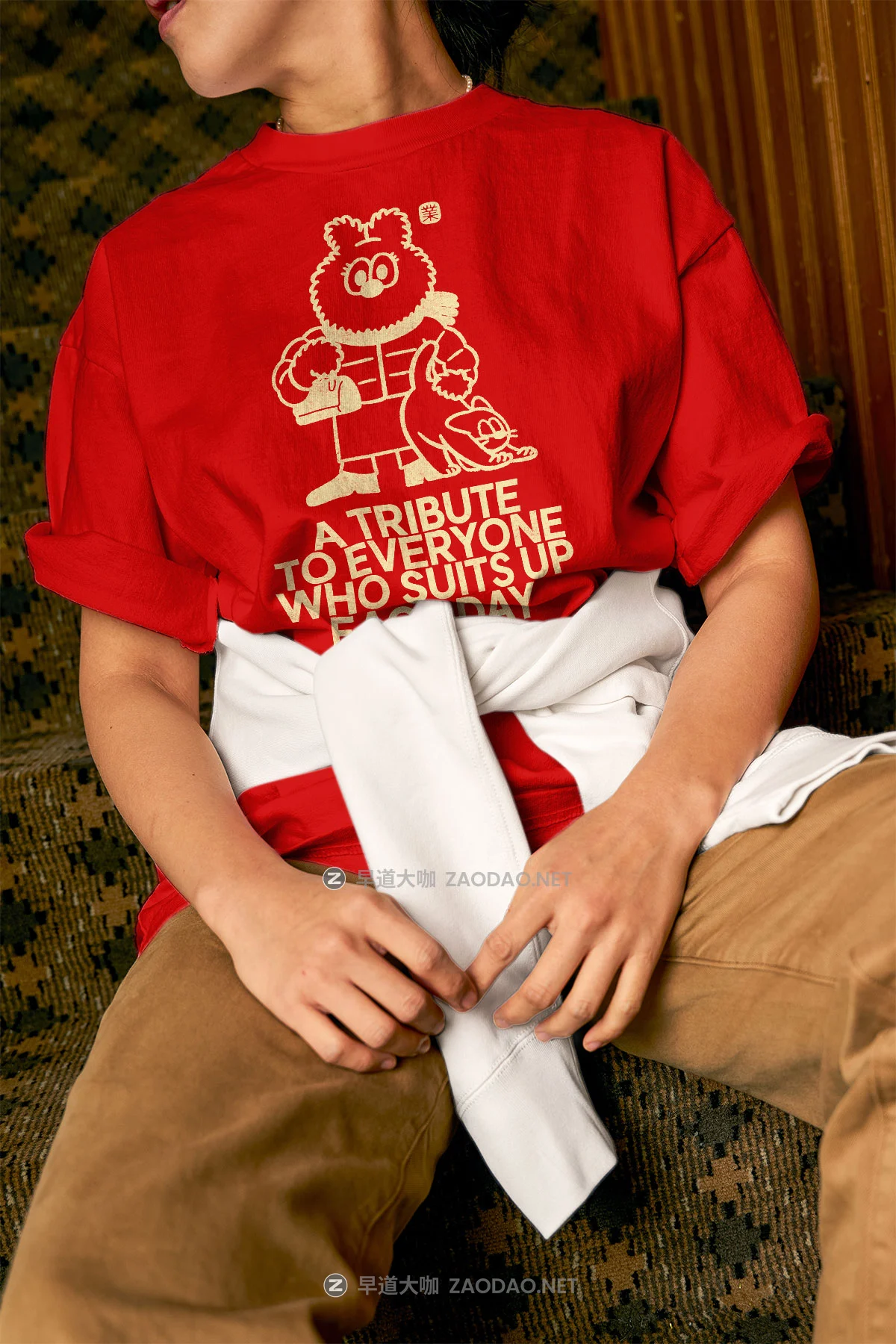 7款国外小众t恤半袖连衣帽卫衣工装服装包装盒海报vi设计展示ps贴图样机模板 Scene Number Mockup – S#2 DTW Collection P3插图4 7款国外小众t恤半袖连衣帽卫衣工装服装包装盒海报vi设计展示ps贴图样机模板 Scene Number Mockup – S#2 DTW Collection P3插图4