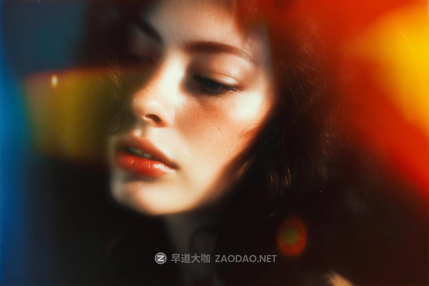 梦幻模糊漏光燥点电影照片效果ps特效滤镜样机 Cinematic Light Leak Photo Effect插图3 梦幻模糊漏光燥点电影照片效果ps特效滤镜样机 Cinematic Light Leak Photo Effect插图3