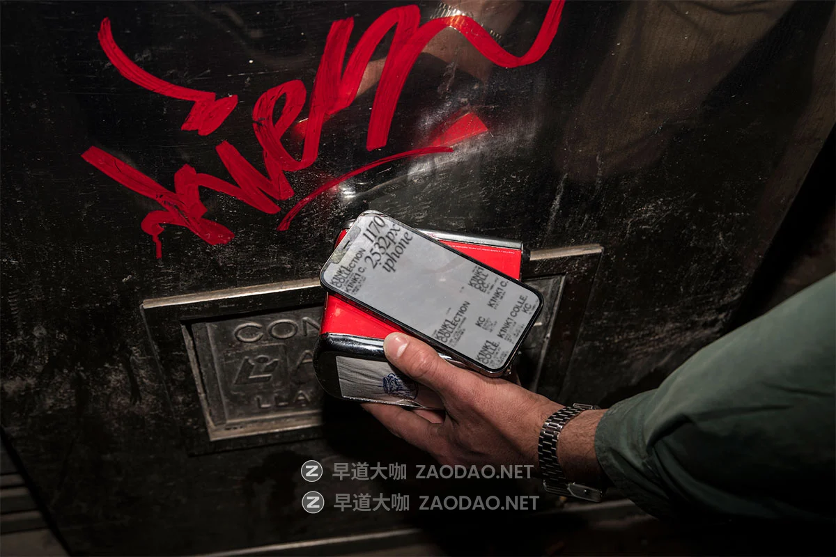 7款国外小众名片海报传单棒球帽MacBook电脑iPhone手机VI设计展示贴图PSD样机模板 Bendito.Mockup – K1NK1 Collection P8插图4 7款国外小众名片海报传单棒球帽MacBook电脑iPhone手机VI设计展示贴图PSD样机模板 Bendito.Mockup – K1NK1 Collection P8插图4