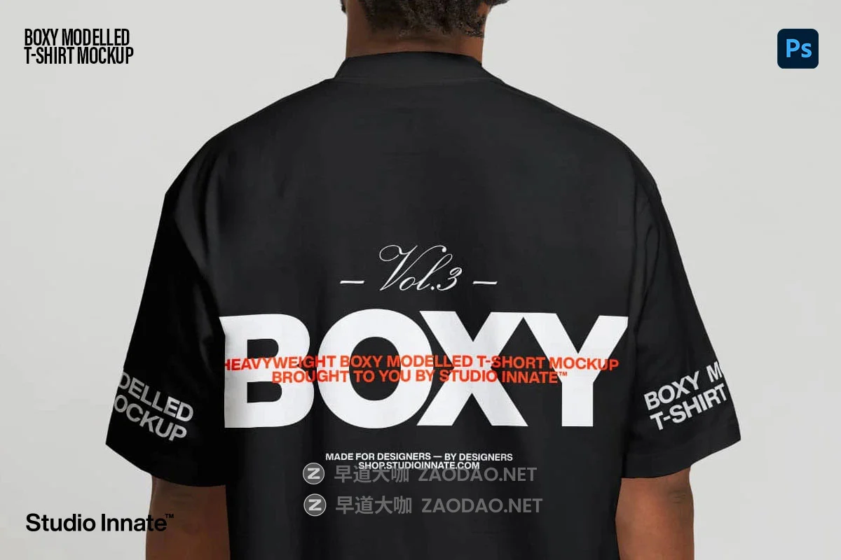 2款场景嘻哈超大男士T恤半袖印花logo设计ps贴图效果图样机模板 Boxy Modelled T-Shirt Mockup插图1 2款场景嘻哈超大男士T恤半袖印花logo设计ps贴图效果图样机模板 Boxy Modelled T-Shirt Mockup插图1