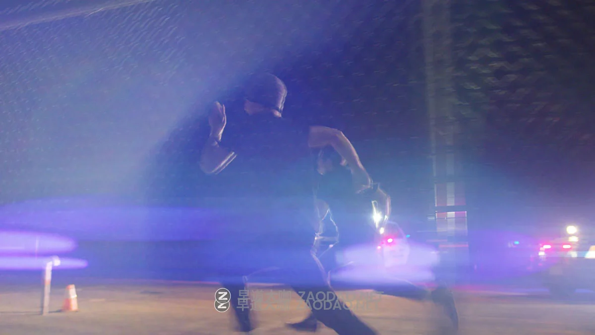 光学捕捉6K变形宽银幕电影感光效叠加镜头光晕视频转场过渡特效素材 Sickboat – Anamorphic Lens Flares | Anamorphic Light Leaks (6K)插图14 光学捕捉6K变形宽银幕电影感光效叠加镜头光晕视频转场过渡特效素材 Sickboat – Anamorphic Lens Flares | Anamorphic Light Leaks (6K)插图14