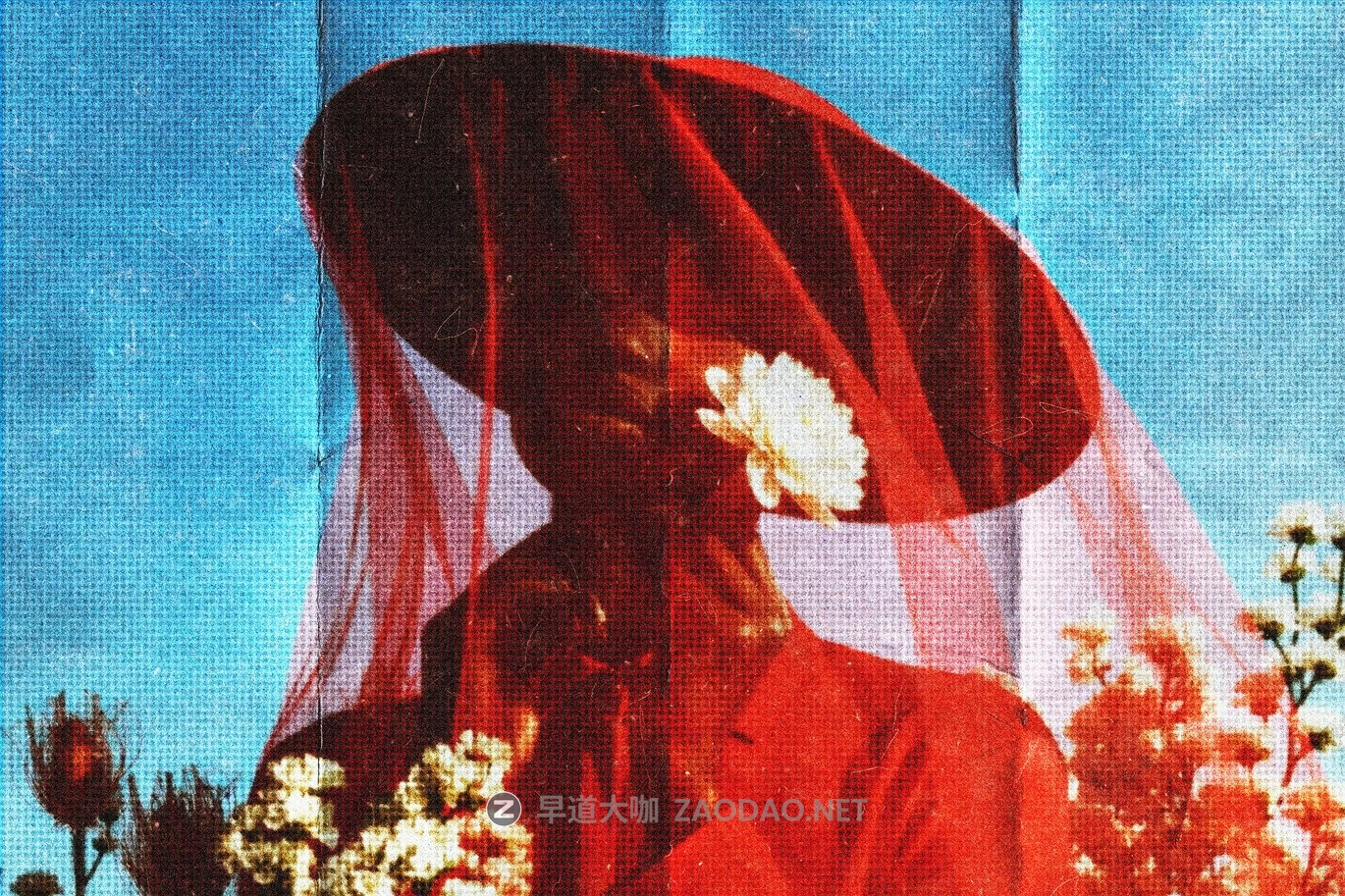 复古做旧半调颗粒折痕照片效果ps特效滤镜样机 Halftone Folded Photo Card Effect插图7 复古做旧半调颗粒折痕照片效果ps特效滤镜样机 Halftone Folded Photo Card Effect插图7