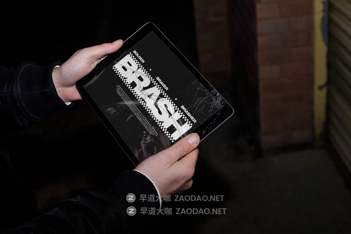 7款叛逆半袖卫衣包装箱iPhone手机iPad海报名片小众品牌vi贴图psd样机模板 Format Mockup – BRASH Collection P3插图4 7款叛逆半袖卫衣包装箱iPhone手机iPad海报名片小众品牌vi贴图psd样机模板 Format Mockup – BRASH Collection P3插图4