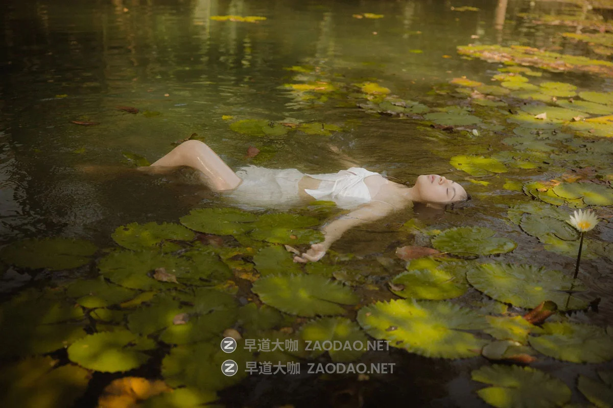 古典柔和光辉电影胶片颗粒模拟复古永恒美感肖像静物婚纱照调色lr预设 Archipelago Quest 53 – Pittura插图16 古典柔和光辉电影胶片颗粒模拟复古永恒美感肖像静物婚纱照调色lr预设 Archipelago Quest 53 – Pittura插图16