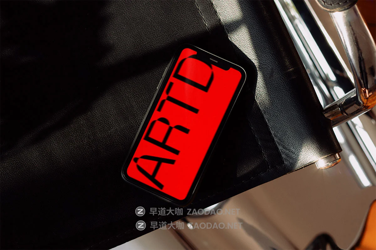 10款ui界面作品集设计苹果iPhone手机iPad平板MacBook电脑贴图ps展示效果图样机 Art Directed Mockups – C02 Collection P2插图7 10款ui界面作品集设计苹果iPhone手机iPad平板MacBook电脑贴图ps展示效果图样机 Art Directed Mockups – C02 Collection P2插图7