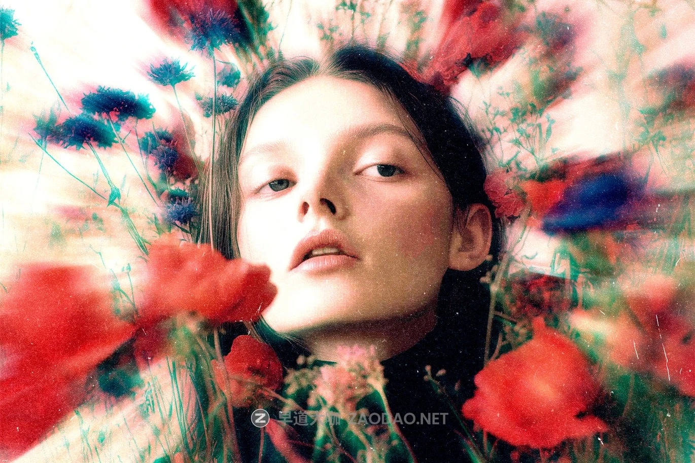 梦幻发光模糊颗粒照片效果ps特效滤镜样机 Soft Glow Photo Effect插图4 梦幻发光模糊颗粒照片效果ps特效滤镜样机 Soft Glow Photo Effect插图4