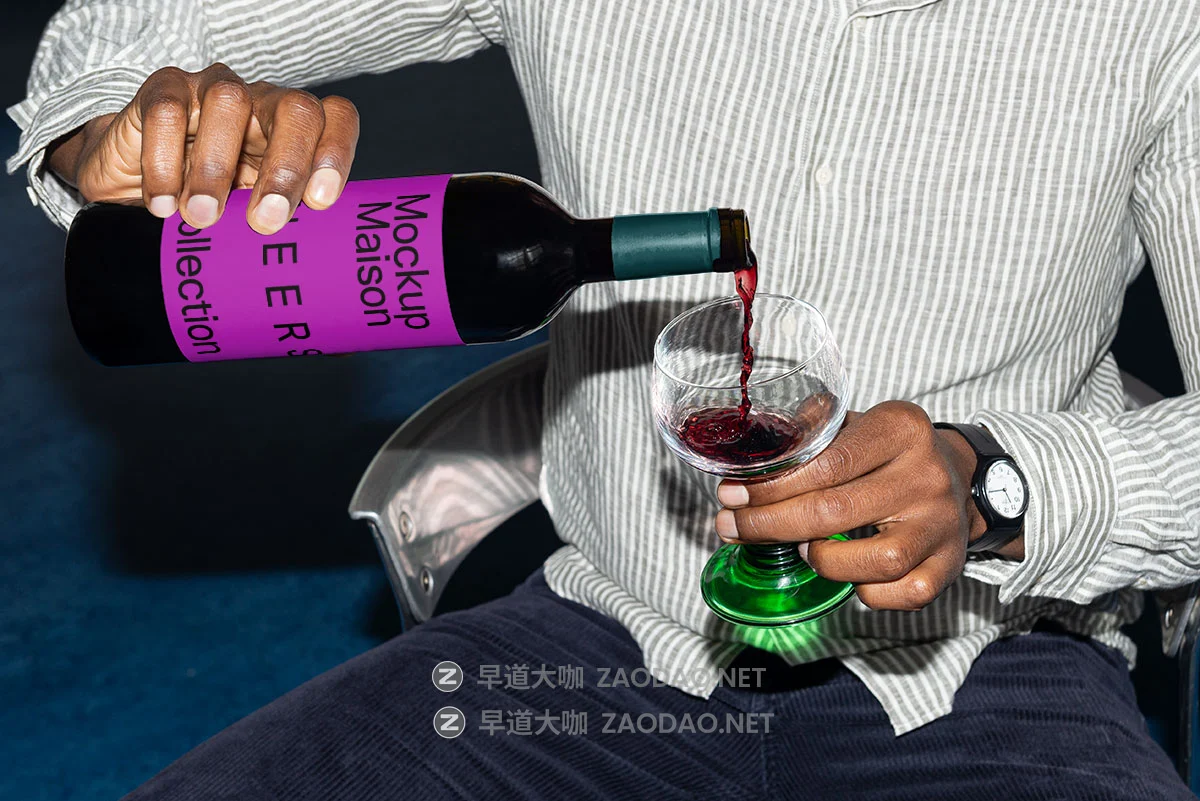 7款小众红酒瓶咖啡杯画册火柴盒名片菜单品牌VI设计展示PS贴图样机模板 Mockup.Maison – Cheers Collection P3插图7 7款小众红酒瓶咖啡杯画册火柴盒名片菜单品牌VI设计展示PS贴图样机模板 Mockup.Maison – Cheers Collection P3插图7