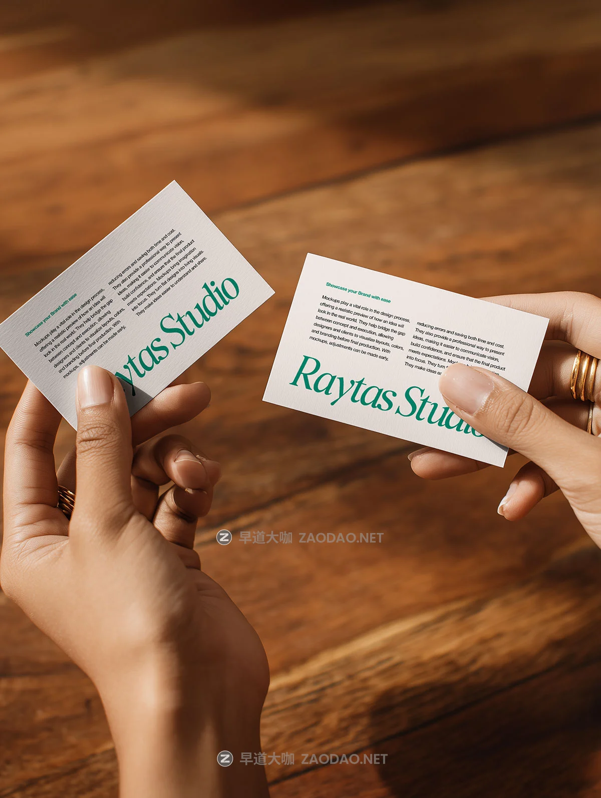 9款时尚甜点咖啡馆面包店品牌vi设计纸杯帆布袋iPad平板书籍名片海报T恤贴图psd样机 Raytas Premium Branding Mockup Bundle插图9 9款时尚甜点咖啡馆面包店品牌vi设计纸杯帆布袋iPad平板书籍名片海报T恤贴图psd样机 Raytas Premium Branding Mockup Bundle插图9