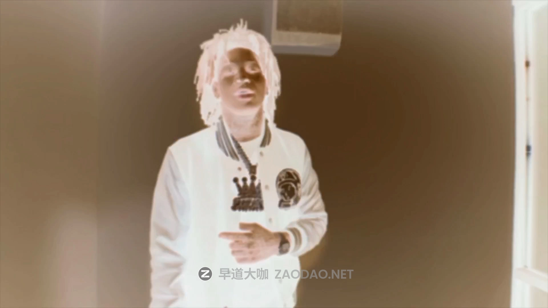 46组智能一键式嘻哈说唱风失真故障摇晃震动文本镀铬光环闪烁粒子视频剪辑特效AE预设包 ASIM NAUWAG – Essential Effects & Transition V2插图4 46组智能一键式嘻哈说唱风失真故障摇晃震动文本镀铬光环闪烁粒子视频剪辑特效AE预设包 ASIM NAUWAG – Essential Effects & Transition V2插图4