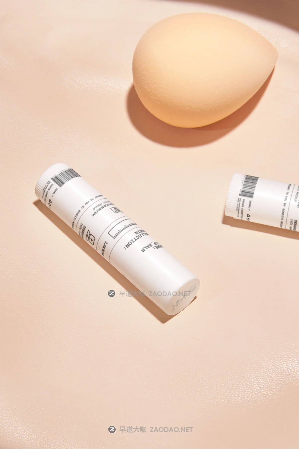 8款高级美容化妆品按压瓶滴灌瓶精华洗面奶护手霜唇膏包装设计展示PS贴图样机 Bendito.Mockup – Sskin Collection P4插图4 8款高级美容化妆品按压瓶滴灌瓶精华洗面奶护手霜唇膏包装设计展示PS贴图样机 Bendito.Mockup – Sskin Collection P4插图4