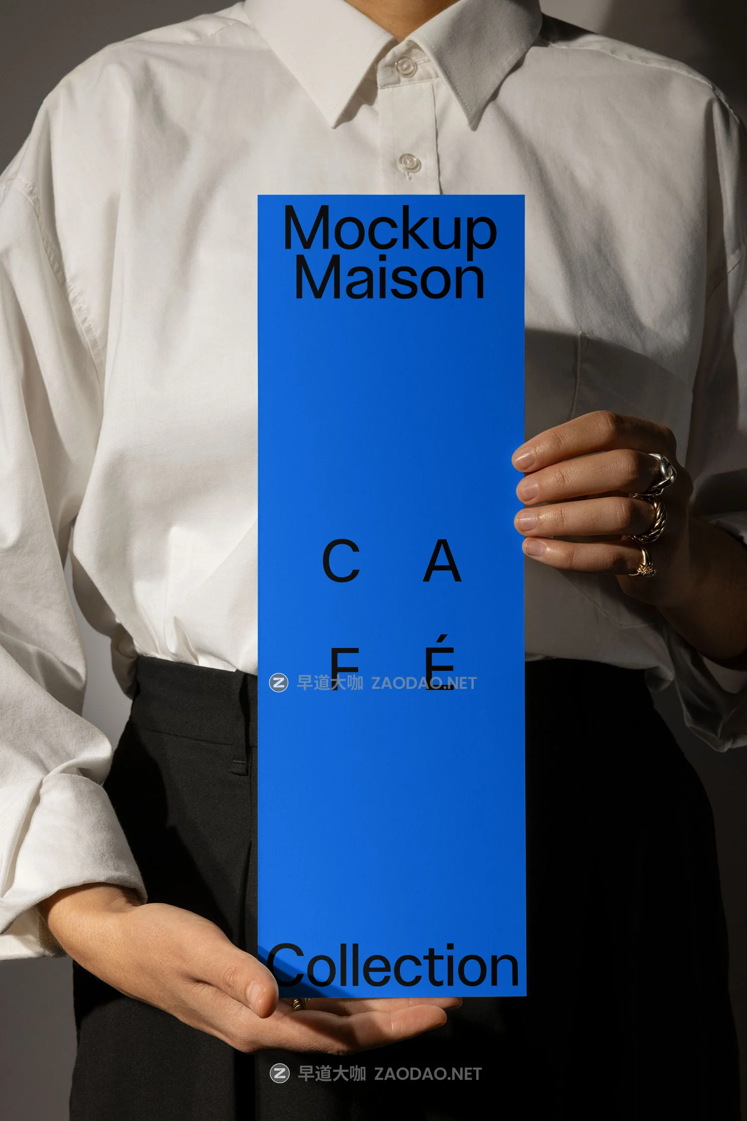 8款网红餐厅饭店品牌vi设计菜单画册围裙卫衣杯垫贴图psd样机 Mockup Maison – Cafe3 Collection P1插图3 8款网红餐厅饭店品牌vi设计菜单画册围裙卫衣杯垫贴图psd样机 Mockup Maison – Cafe3 Collection P1插图3