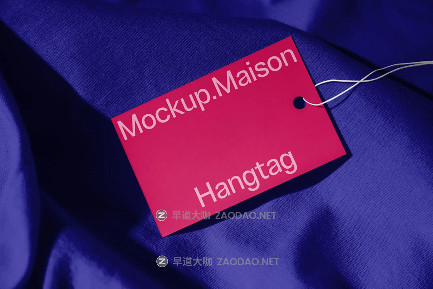 8款国外小众CD盒名片海边吊牌iPad平板MacBook电脑PS贴图样机模板 Mockup.Maison – B Collection P5插图5 8款国外小众CD盒名片海边吊牌iPad平板MacBook电脑PS贴图样机模板 Mockup.Maison – B Collection P5插图5