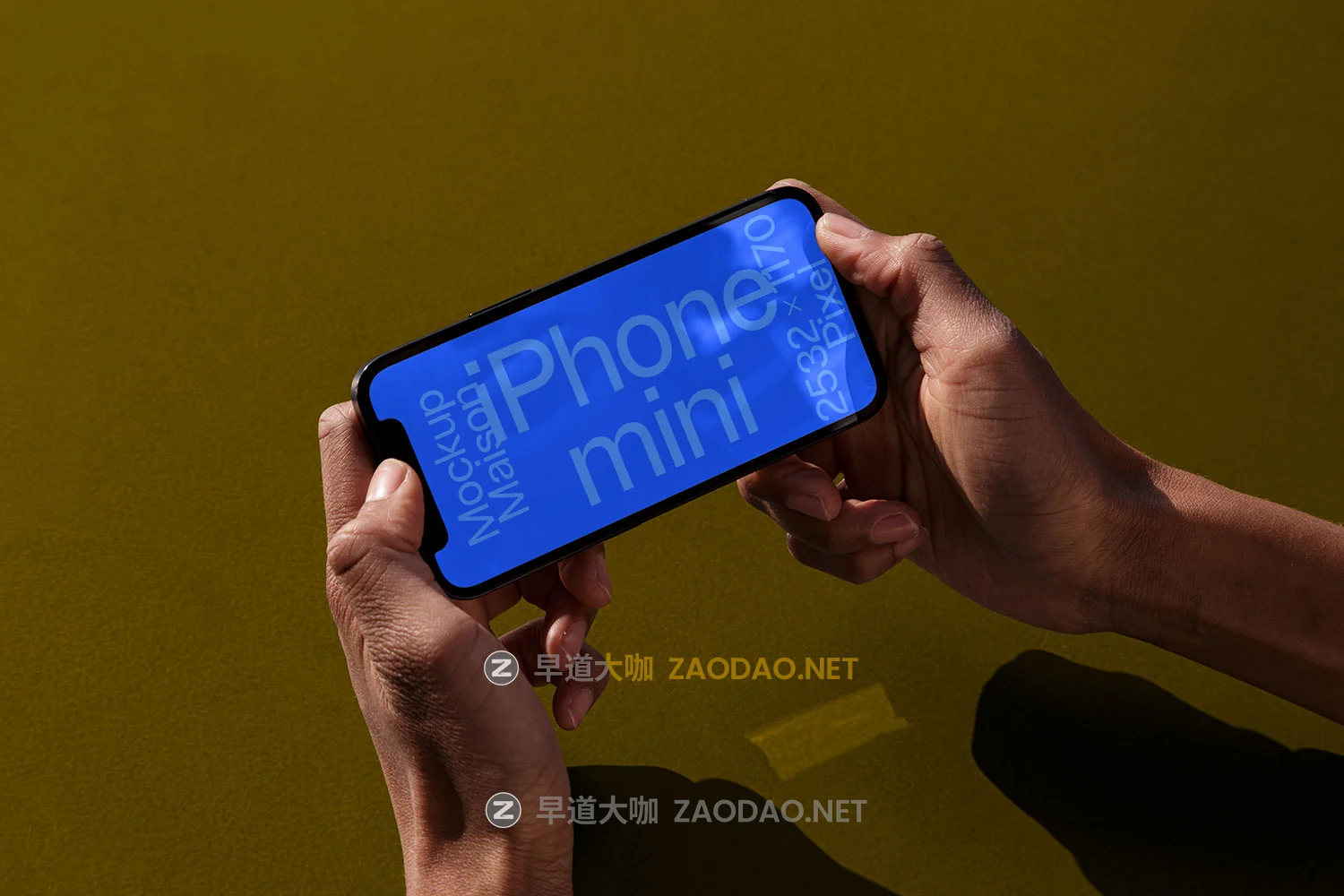 8款小众iPad平板iPhone手机MacBook电脑ui贴图ps效果图样机mockup模板素材 Mockup.Maison – E Collection P4插图4 8款小众iPad平板iPhone手机MacBook电脑ui贴图ps效果图样机mockup模板素材 Mockup.Maison – E Collection P4插图4