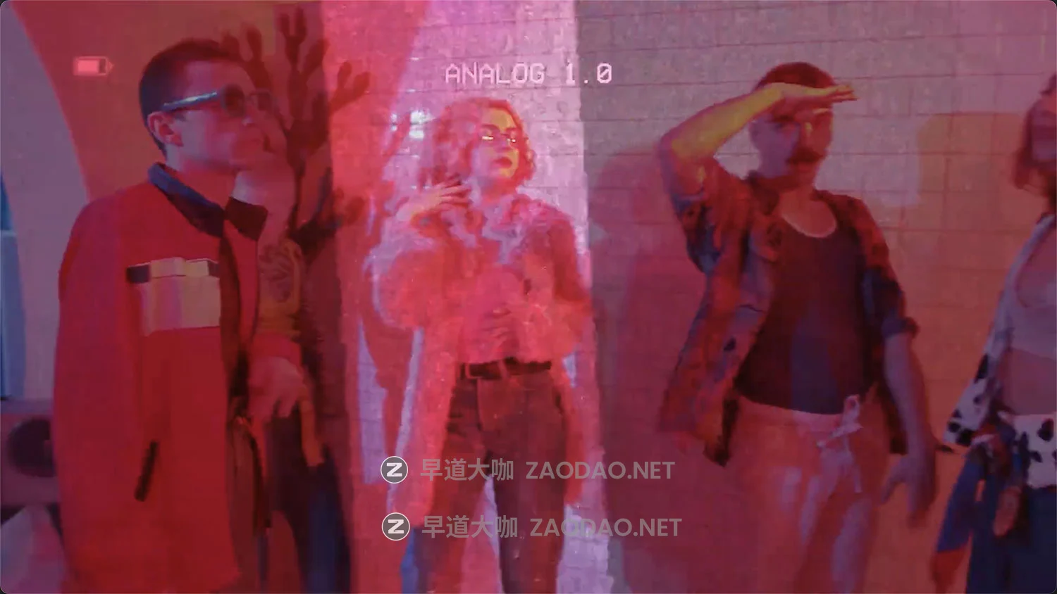 70+组复古VHS信号故障失真录像带摄像机模拟视频叠加特效素材 Four Editors – VHS Retro Bundle插图3 70+组复古VHS信号故障失真录像带摄像机模拟视频叠加特效素材 Four Editors – VHS Retro Bundle插图3