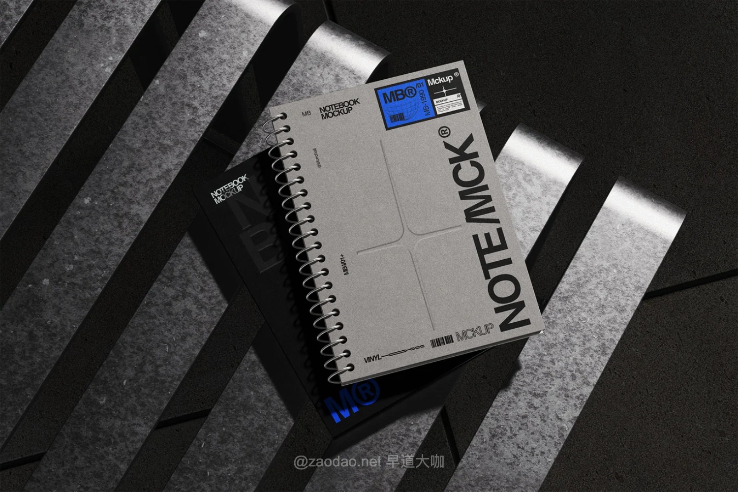 6款高级质感螺旋办公硬皮笔记本记事本设计ps贴图样机模板 Ring Notebook Mockup插图4 6款高级质感螺旋办公硬皮笔记本记事本设计ps贴图样机模板 Ring Notebook Mockup插图4